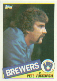 1985 Topps Baseball Cards      254     Pete Vuckovich